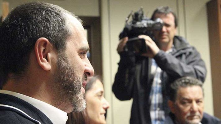 Telediario 1 - Inmigrantes del País Vasco aceptan disculpas