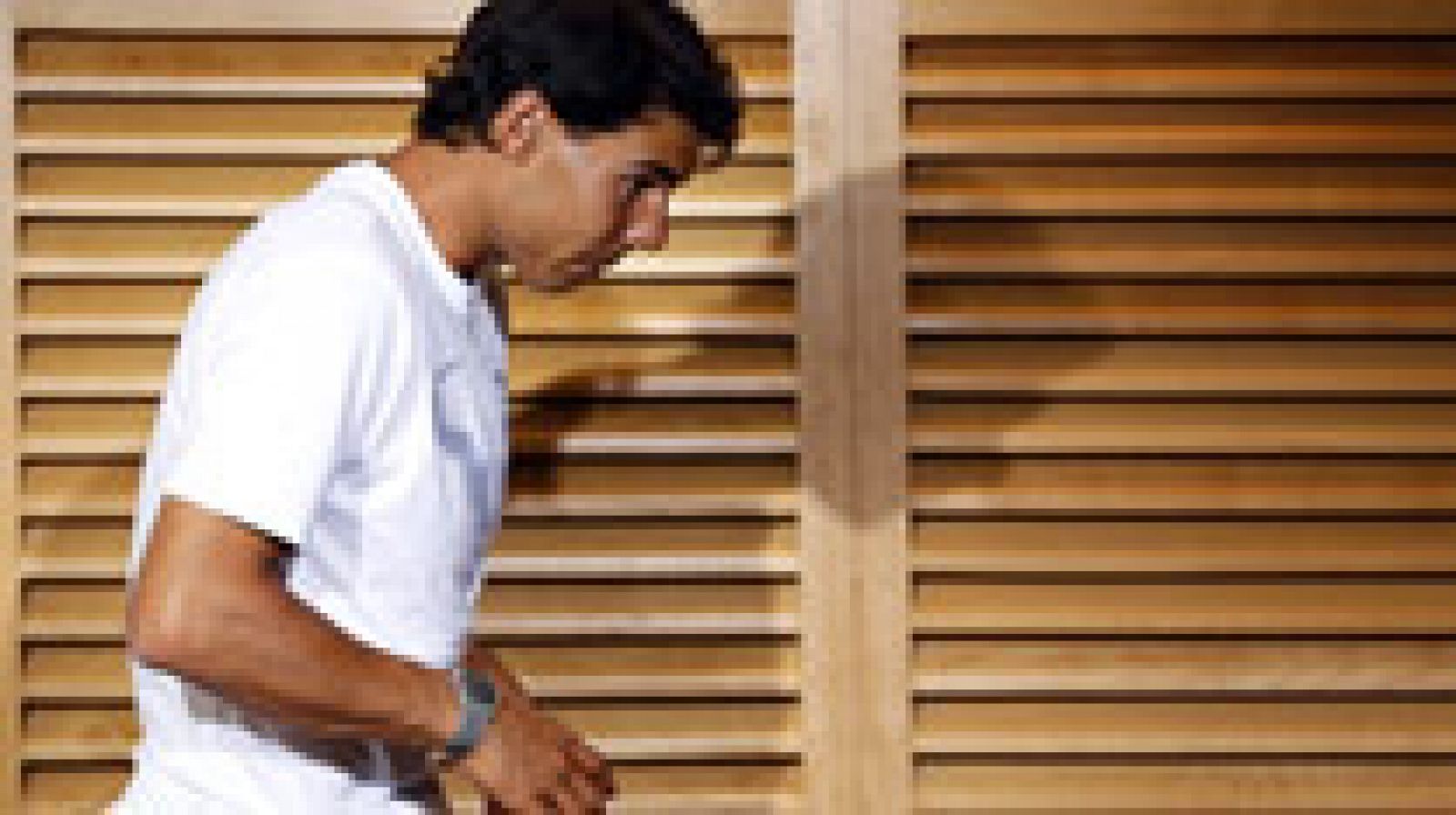 Telediario 1: Nadal debutará en Roland Garros contra Ginepri | RTVE Play