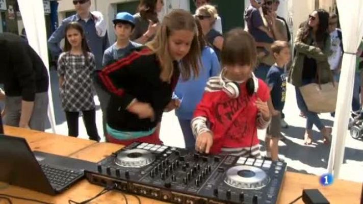 L'Informatiu - Sónar Kids al Port de la Selva