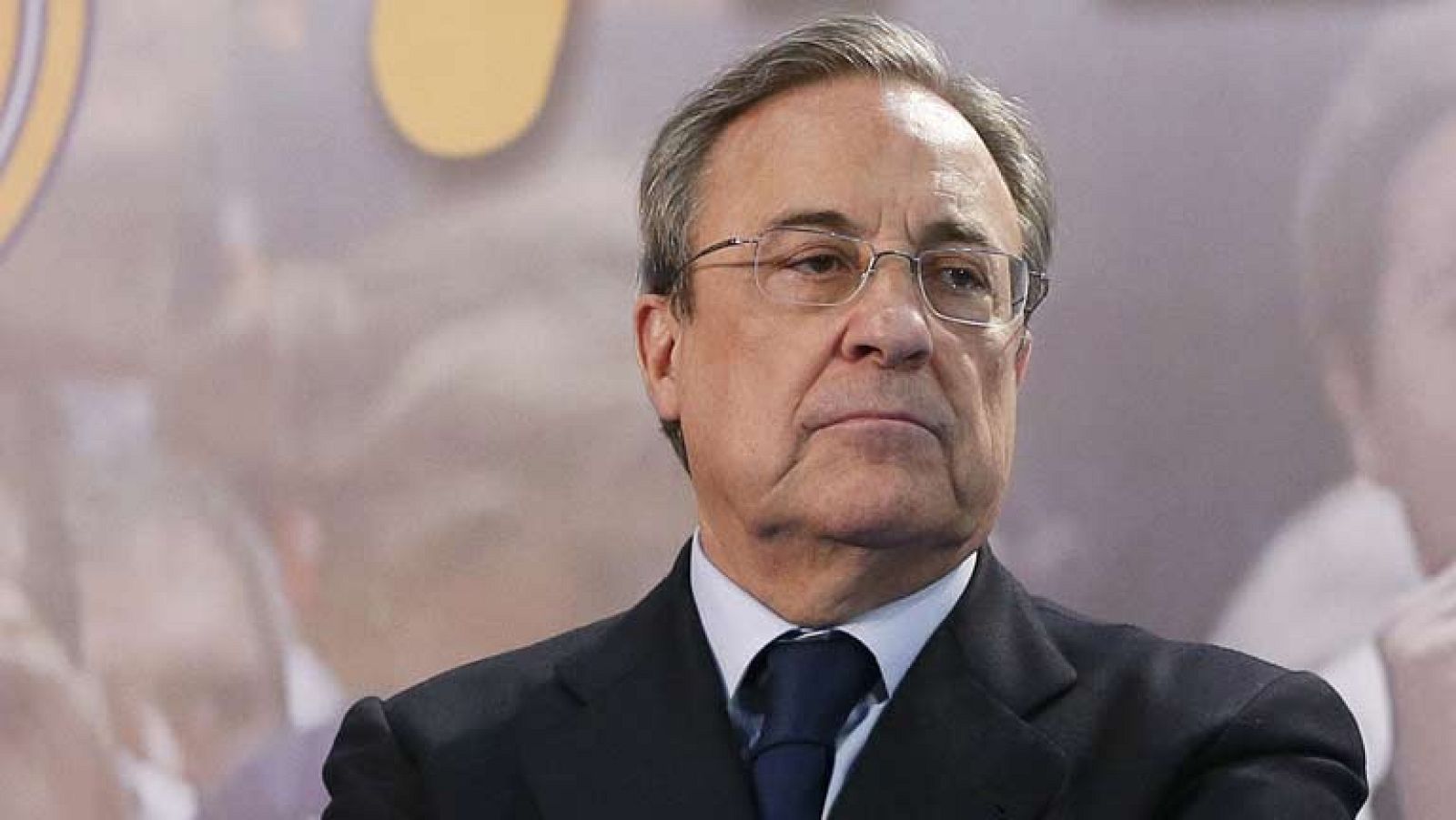 Florentino Pérez también dijo en la Cope que la Décima se convirtió en una obsesión, por eso una vez lograda destacó que el gran éxito de Ancelotti ha sido unir al vestuario, una familia para Florentino. El presidente confesó que no vio perdida en ni