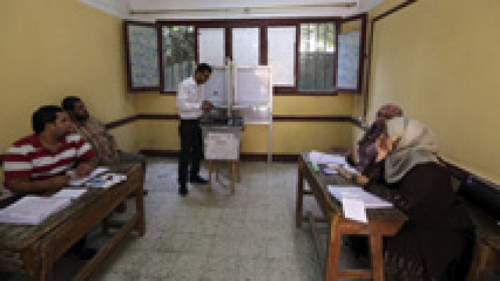 Cierran los colegios tras la tercera y última jornada electoral en Egipto