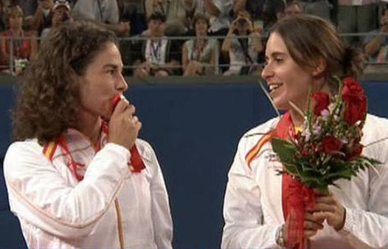 La pareja española ha caido derrotada ante las hermanas Williams, que han mostrado su superioridad en esta modalidad.