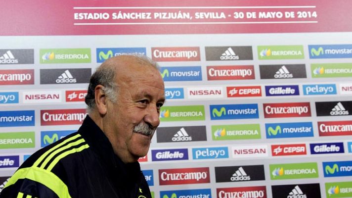 Telediario 1 - Del Bosque destaca la ilusión y compromiso de todos los convocados