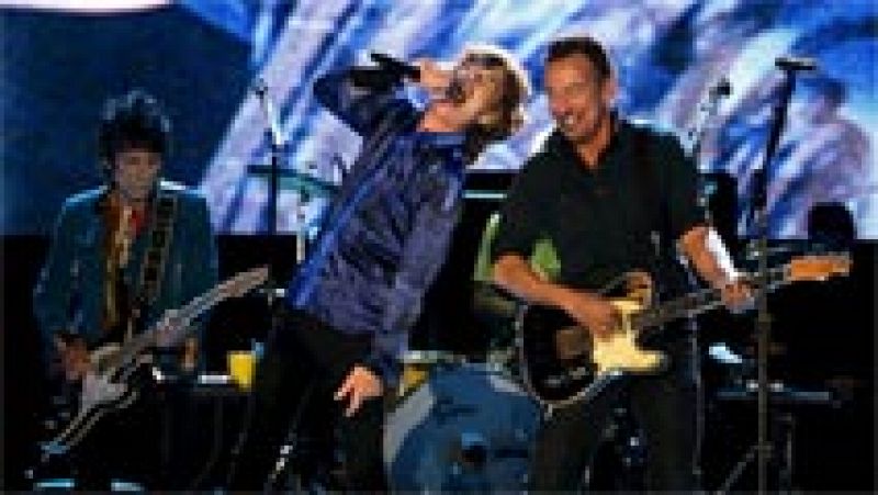 Los Rolling Stones y Bruce Springsteen comparten el 'Tumbling Dice' en el escenario de Lisboa