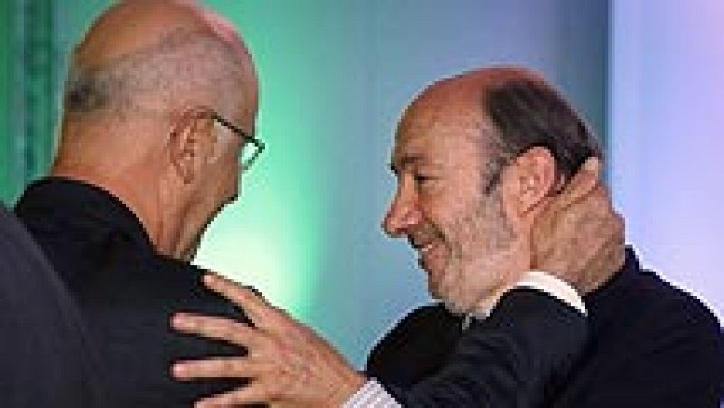 Duran i Lleida a Rubalcaba: "Te echaremos de menos" | Ver