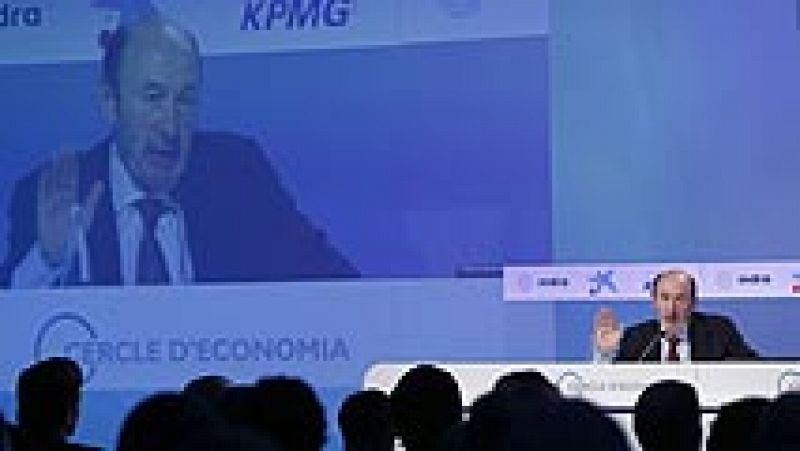 Polticos y empresarios debaten alternativas a la consulta soberanista