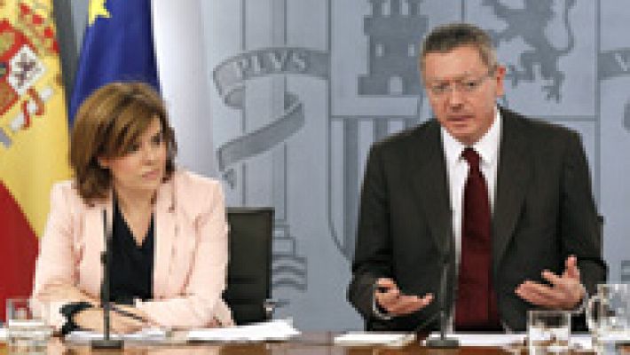 Telediario 1 - El Gobierno aprueba el anteproyecto de ley del nuevo Código Mercantil, que sustituye al de 1885