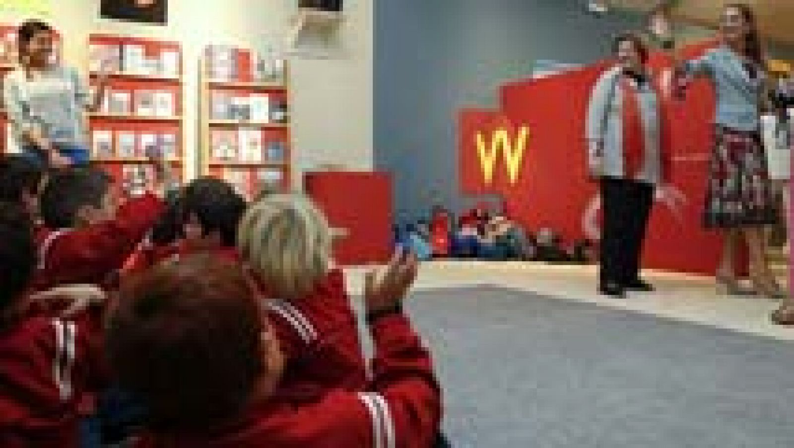 Empieza la Feria del Libro de Madrid 'deletreando el mundo' | Ver