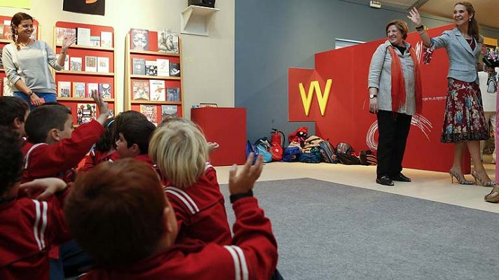 Telediario 1 - Empieza la Feria del Libro de Madrid 'deletreando el mundo'