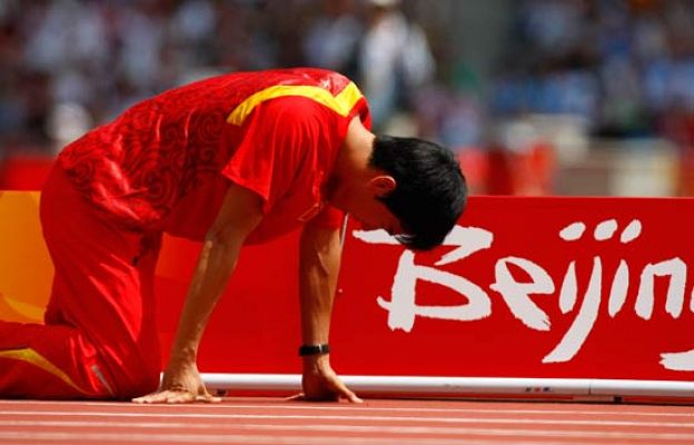  - Liu Xiang se retira por lesión