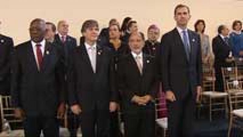 El príncipe acudía en El Salvador a la toma de posesión del nuevo presidente del país