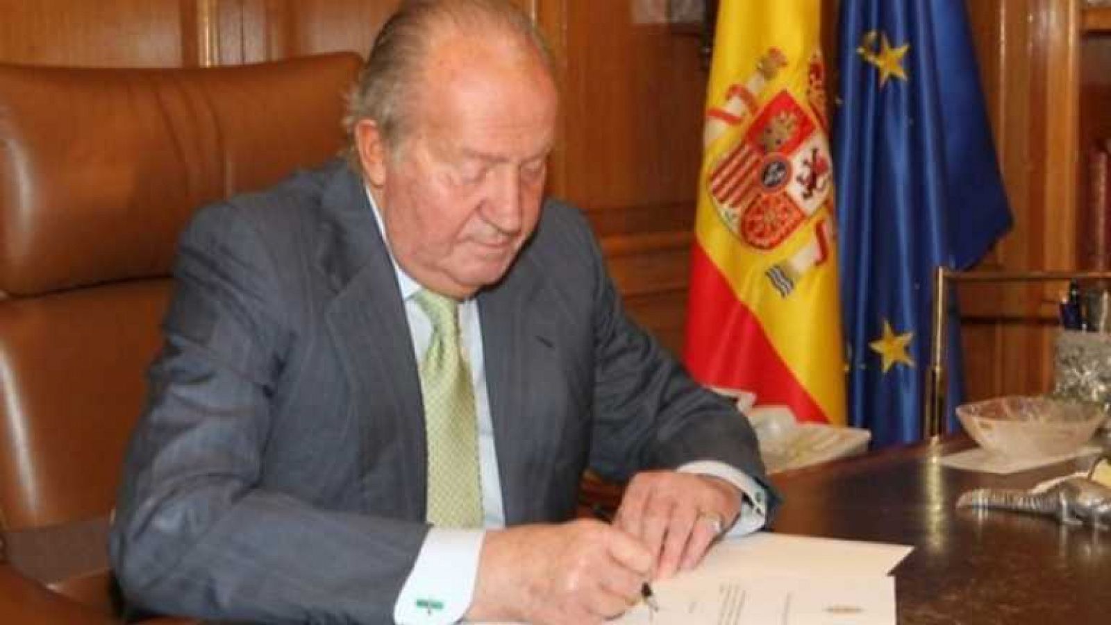 Especial Informativo - Abdicación del rey Juan Carlos  (3)