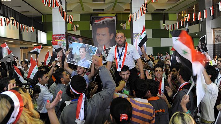 Telediario 1 - Siria elige presidente en medio de la guerra civil