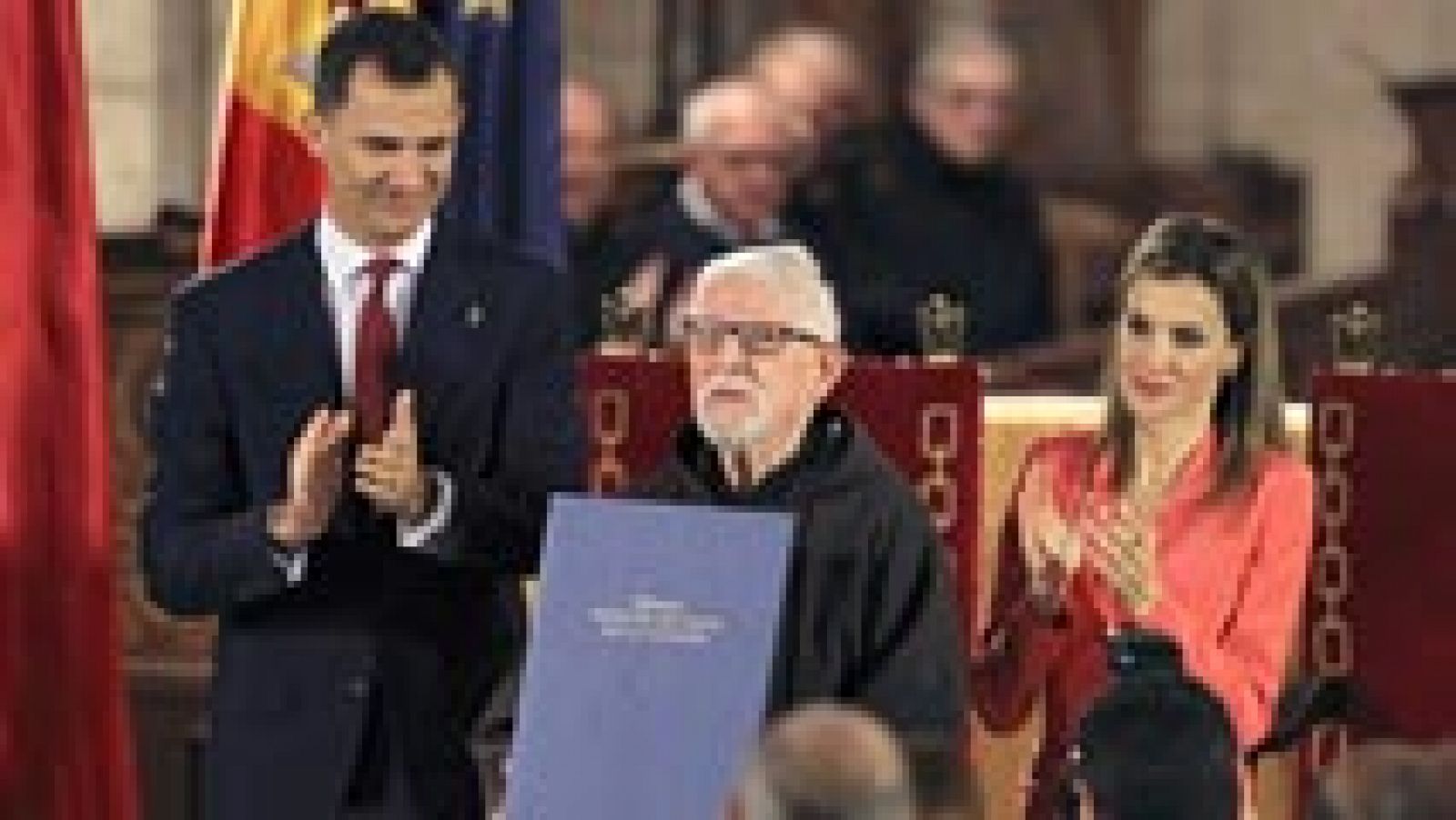 Informativo 24h: El príncipe Felipe reitera su "empeño" en seguir sirviendo a una España "unida y diversa" | RTVE Play