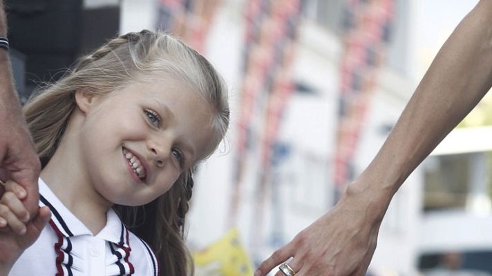 Telediario 1 - Protagonismo de las infantas Leonor y Sofía