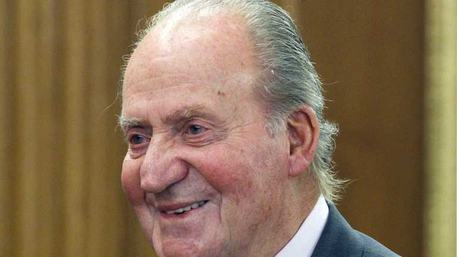 El rey, emocionado en un homenaje: "Muchas gracias a todos, de corazón"