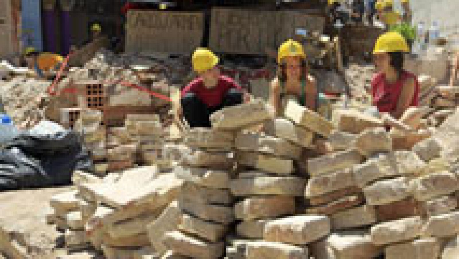 El Ayuntamiento de Barcelona plantea ceder el solar de Can Vies a los "okupas" durante 30 meses