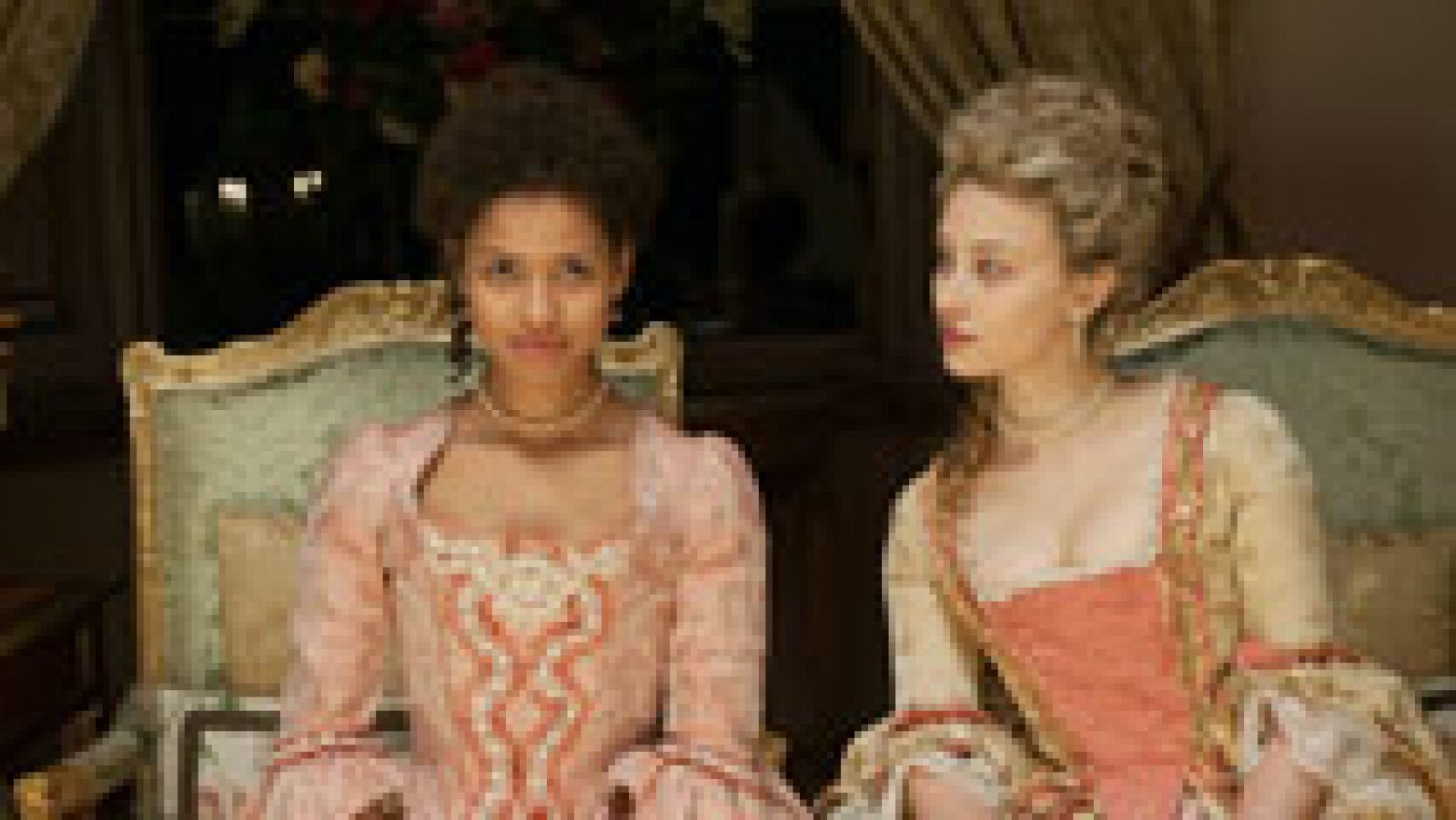 Cultura en Rtve.es: RTVE.es estrena el tráiler, en español, de 'Belle', una película sobre una aristócrata negra en la Inglaterra esclavista | RTVE Play