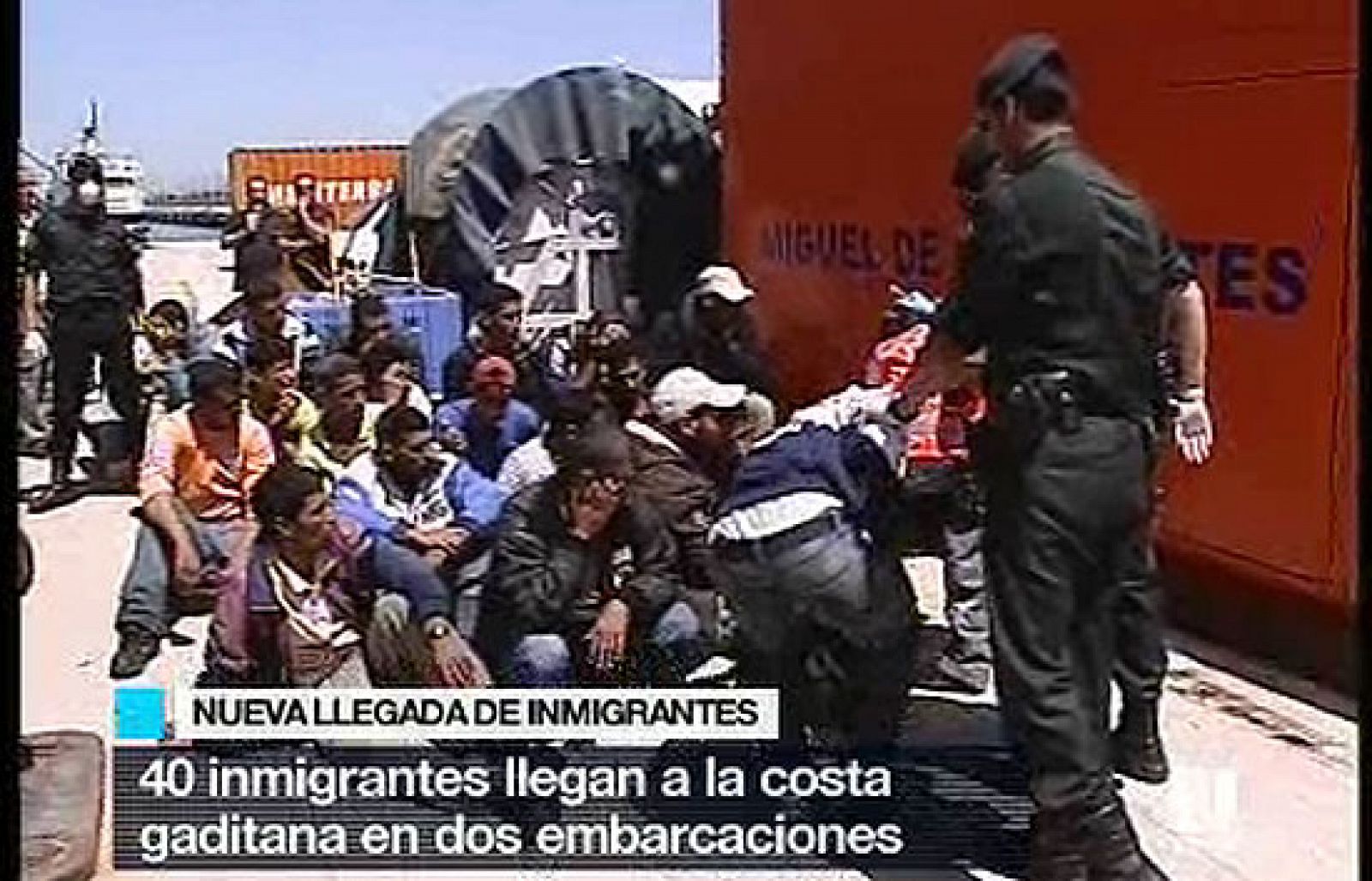 Llegan dos pateras con 40 inmigrantes a las costas de Cádiz