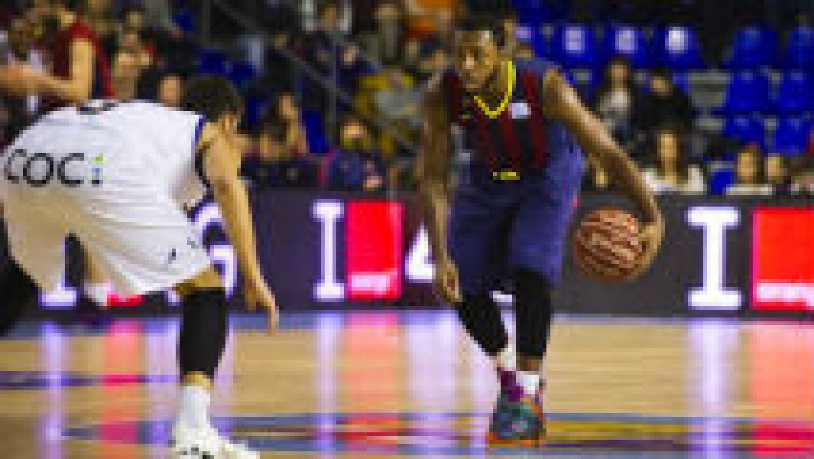 Jacop Pullen batiendo récords con 12 triples en un partido 