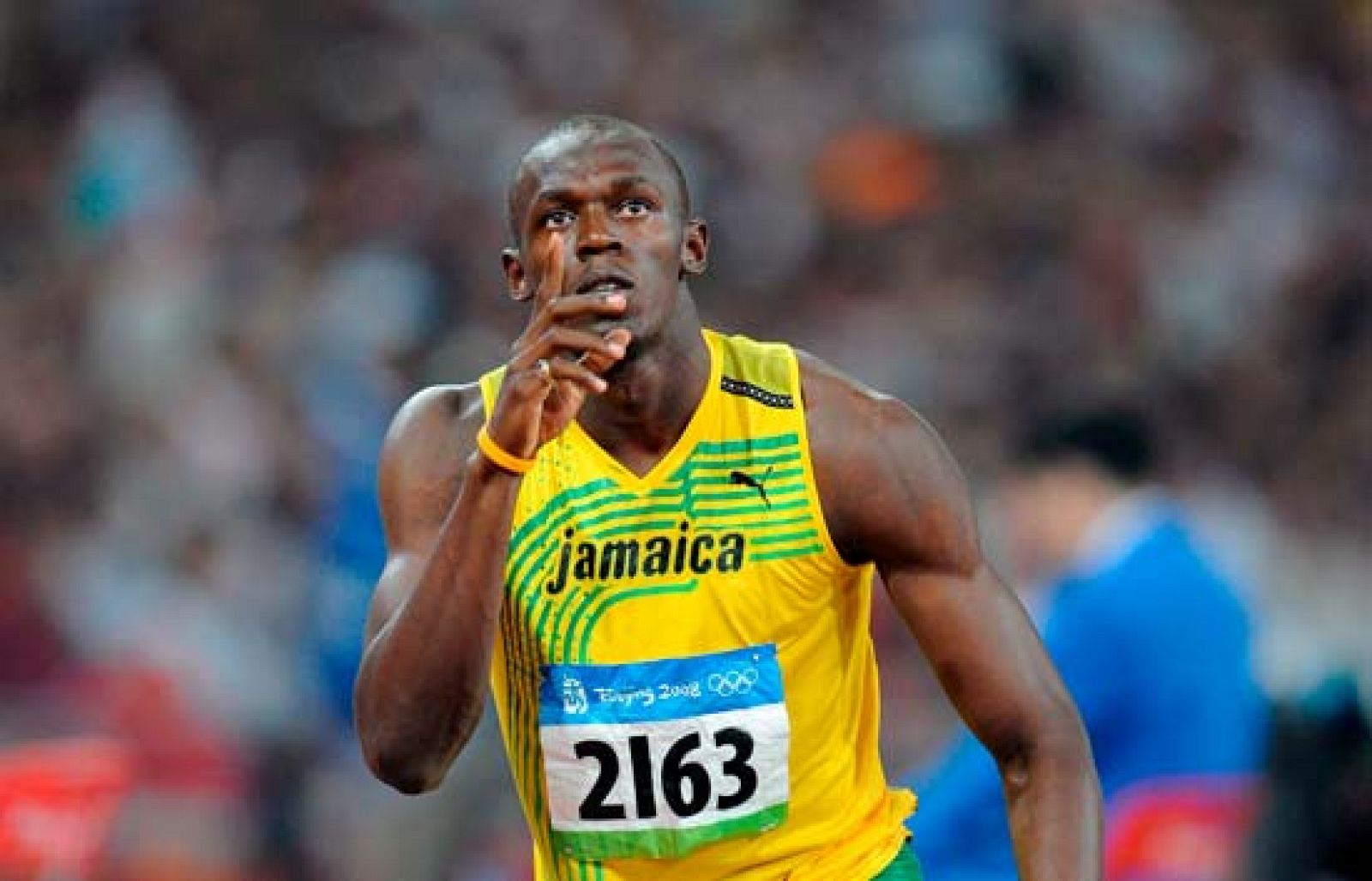 Bolt se clasifica con suficiencia | Ver