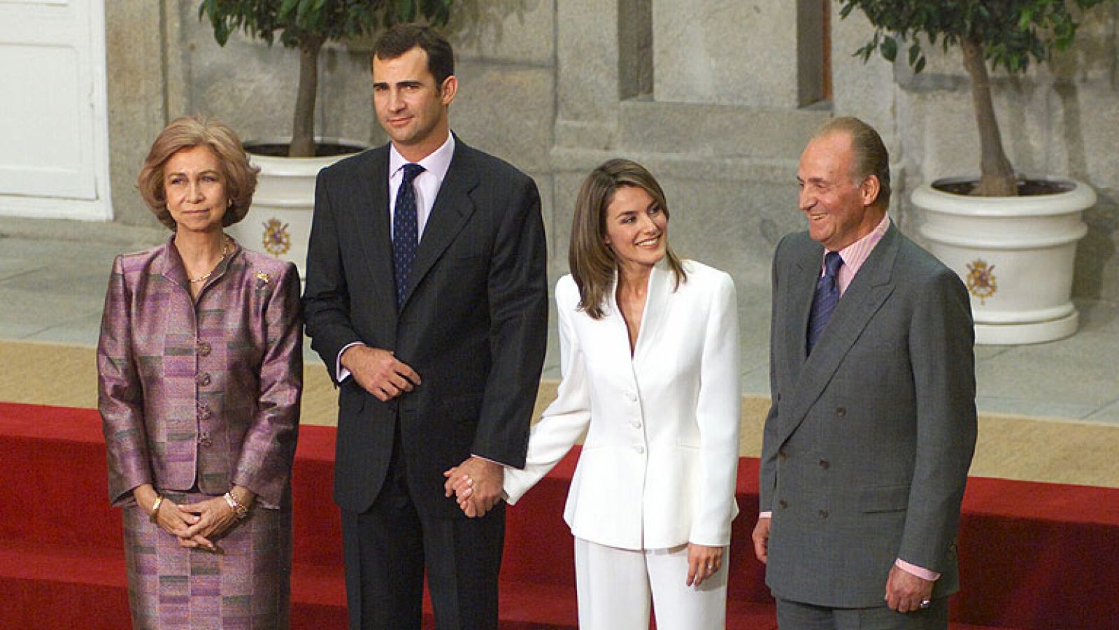 Informe Semanal: Informe Semanal: Felipe y Letizia, un compromiso de futuro | RTVE Play