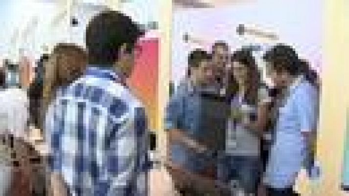 L'Informatiu - Aprendre a desenvolupar aplicacions pel mòbil a l'escola