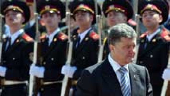 Poroshenko es investido presidente de Ucrania
