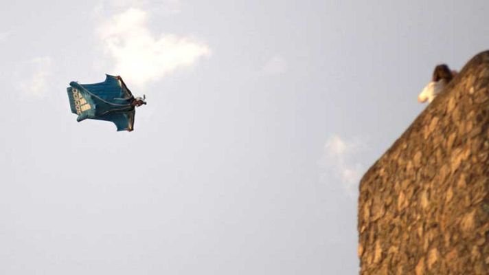 Telediario 1 - Muere el chef Darío Barrio practicando salto base