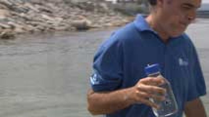 Telediario 1 - Controlar que no haya riesgo sanitario en las zonas de baño