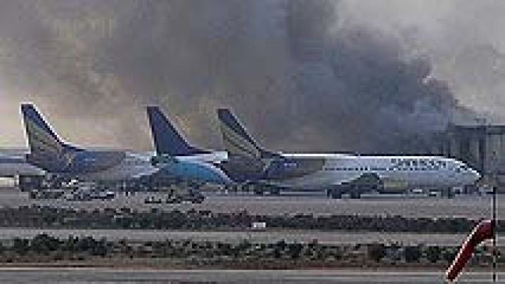 Atentado en el aeropuerto de Karachi