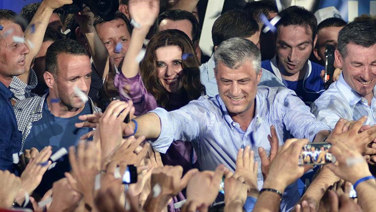 El primer ministro Thaci renueva su tercer mandato al frente del gobierno de Kosovo