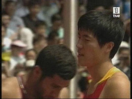  - China llora la lesión de Liu Xiang