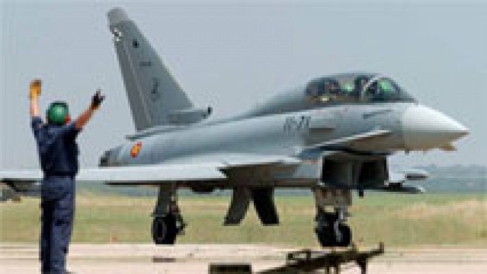 La tarde en 24h - Muere el piloto de un caza al estrellarse en Morón