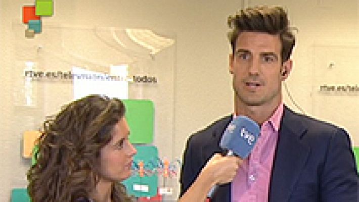 Entre todos - Aitor Ocio recibe llamadas de ayuda en la redacción