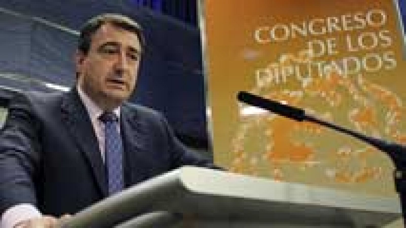 Los grupos explican sus motivos ante la votación de la ley de abdicación en el Pleno del Congreso