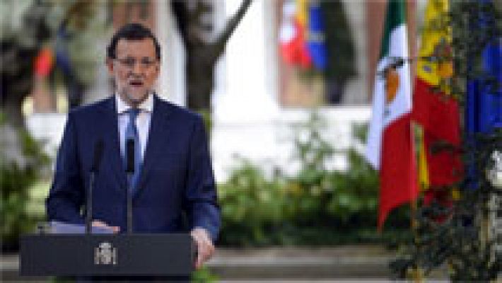 Rajoy: "El rey ha llevado muy bien" la abdicación