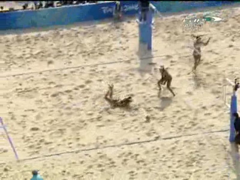  Voleyplaya Femenino. 1ª Semifinal.Talita / Renata (BRA) - Walsh / May Treanor (USA)