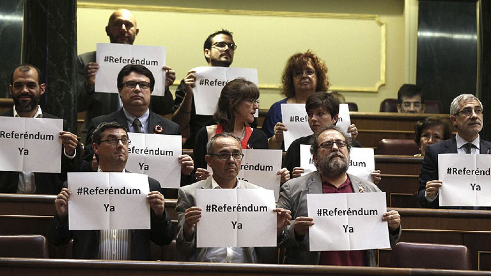 La Izquierda Plural pide un referéndum para elegir entre monarquía o república