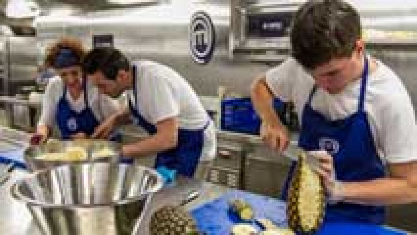 MasterChef: Los equipos trabajan como una verdadera cocina | RTVE Play