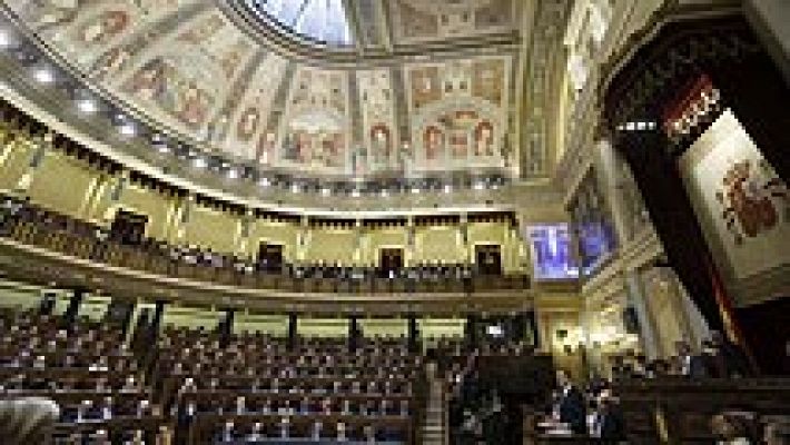 El Congreso aprueba la ley de abdicación 