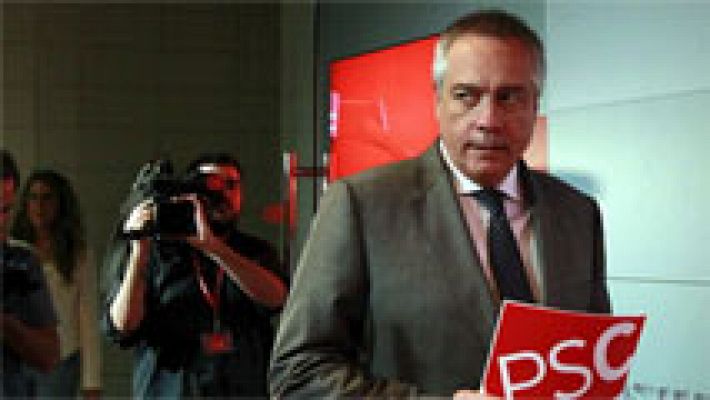 Navarro dimite como líder del PSC