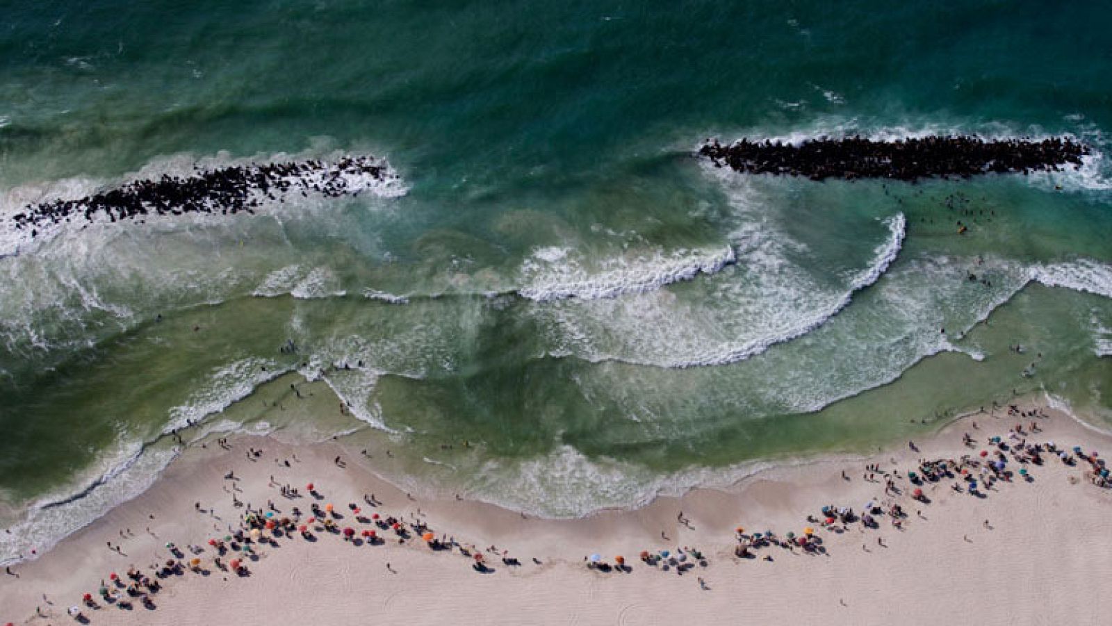 La 2 emite 'Mediterráneo, nuestro mar', un documental de Michael Pitiot y Yann Arthus Bertrand - Documenta2 | Ver