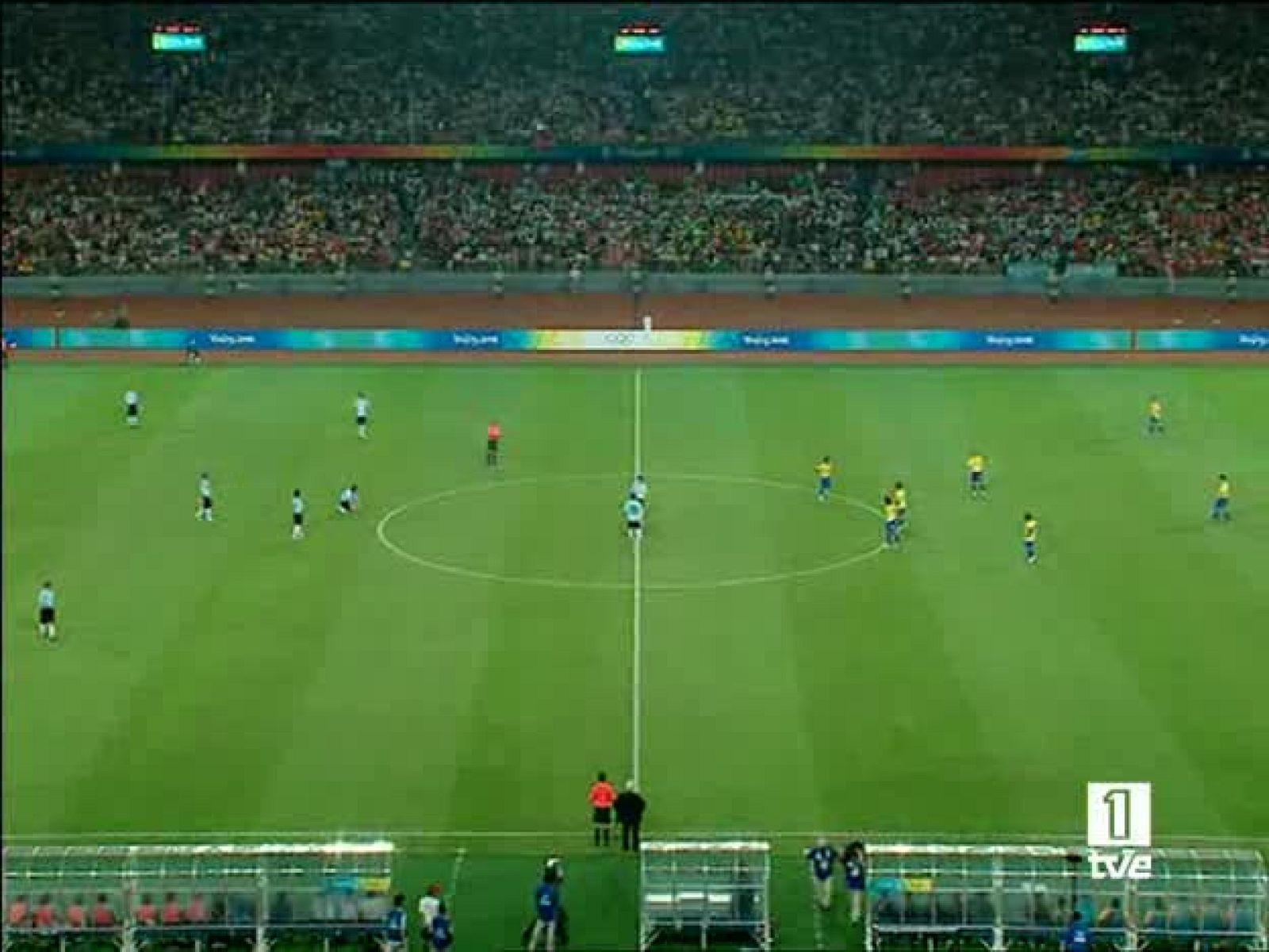 Fútbol.Semifinal Argentina-Brasil