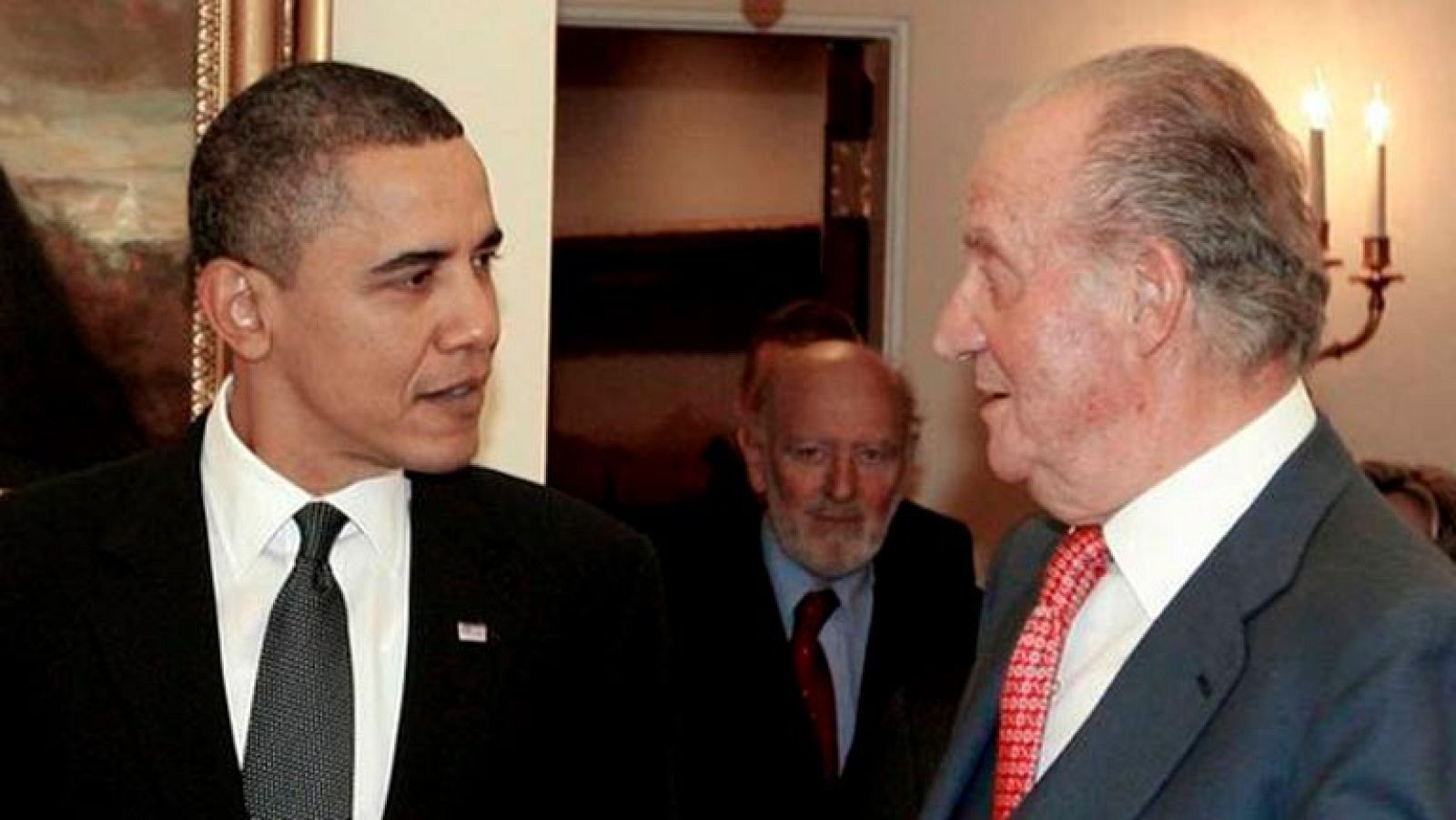 Obama felicita al rey Juan Carlos por su "histórico" reinado y su "promoción constante" de la democracia - Telediario 1 | Ver