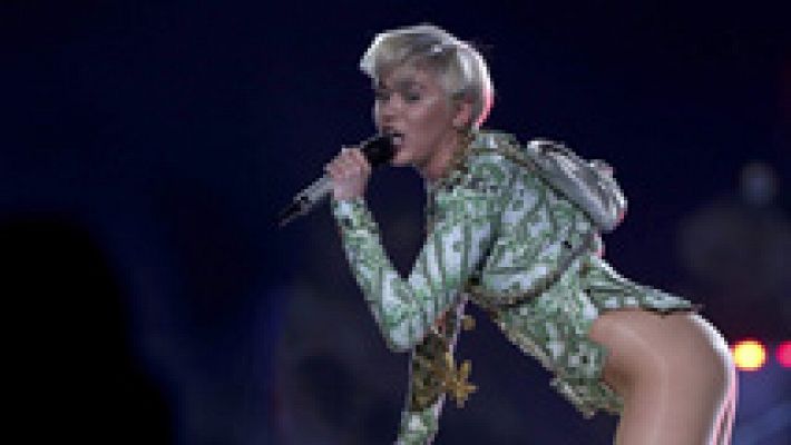 Miley Cyrus llega a Madrid
