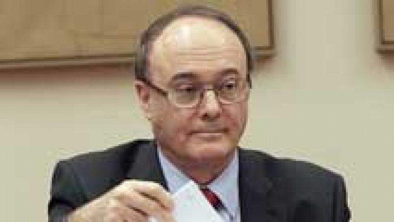 El gobernador del Banco de España cree que no hay que magnificar el papel del supervisor en la crisis