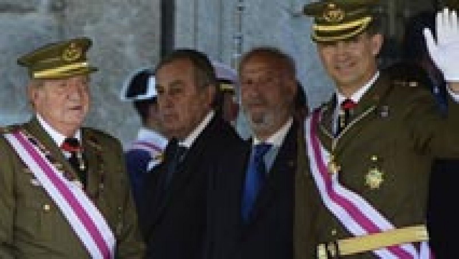 Telediario 1: Juan Carlos I firma este miércoles la ley de abdicación | RTVE Play