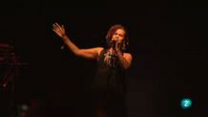 Atención obras - Atención obras - La cantante sueca Neneh Cherry presenta un nuevo disco Blank Project en el Festival Sónar