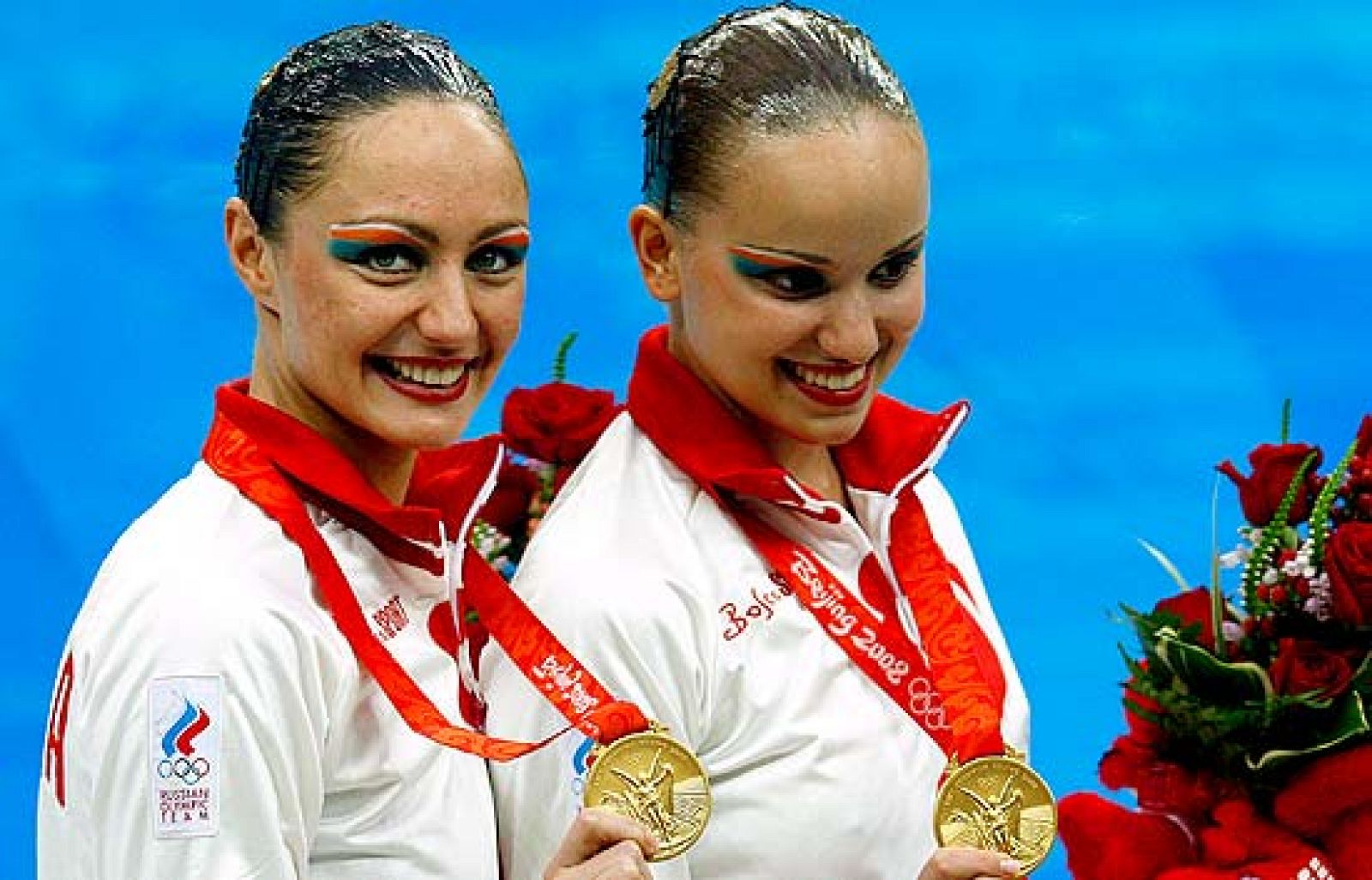 La pareja rusa se lleva el oro en la competición de natación sincronizada, por delante de las españolas que han sido plata. 